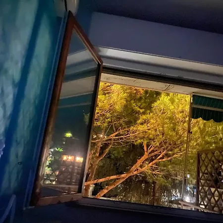 Casa Di Amos Con Parcheggio Privato Lägenhet Rapallo